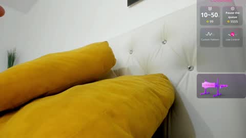 LilyOpen Pvt online show from September 2025 07:54:01 AM