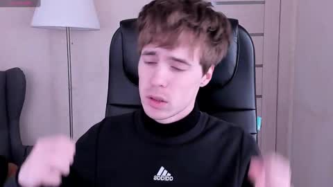 _tokyo_ghoul online show from February 2025 10:03:02 AM