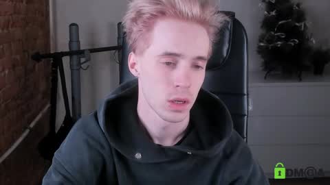 Snapshot of _tokyo_ghoul chatting on March 2026 03:04:01 PM _tokyo_ghoul online show from March 2026 03:04:01 PM