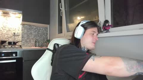 _torfin_ online show from March 2025 03:24:01 AM