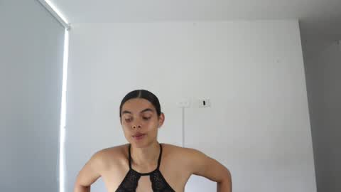 Anastasia Vahos online show from January 2025 06:35:01 PM