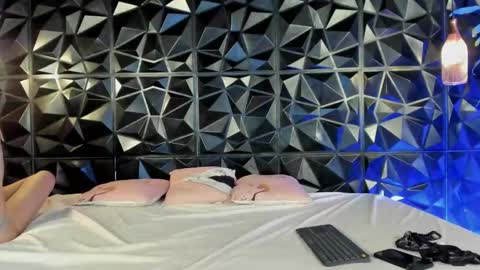 _valentina_69 online show from January 2025 03:51:02 AM