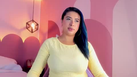 _valeryboobs_ online show from December 2025 12:32:01 PM