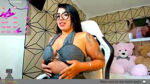 vane online show from November 2025 07:35:01 PM