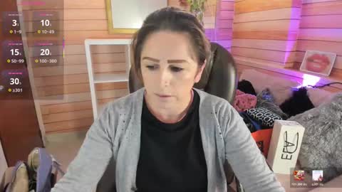 Snapshot of _victoria_collins chatting on February 2026 10:58:01 AM Sol online show from February 2026 10:58:01 AM