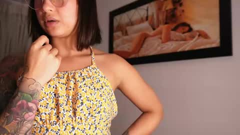 VICTORIA online show from April 2026 01:33:01 AM