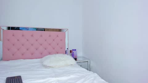 Snapshot of _violetadulce chatting on March 2025 04:08:02 AM Violeta online show from March 2025 04:08:02 AM