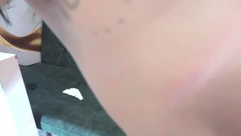 _weird_sativa online show from February 2026 03:18:02 PM