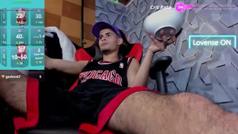  white fox  online show from December 2025 03:56:01 AM