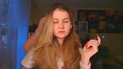 Enni online show from November 2025 08:03:01 AM