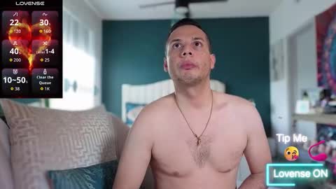 Sebastian online show from November 2025 05:18:01 PM