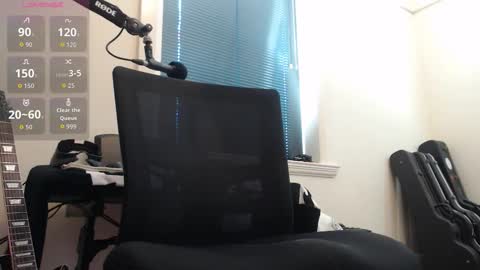 _xxrockstarloverxx_ online show from October 2025 09:38:01 PM