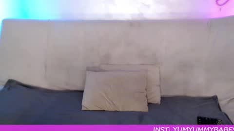 Snapshot of _yummybabes_ chatting on June 2026 07:07:02 PM Nicole Thomas Dave online show from June 2026 07:07:02 PM