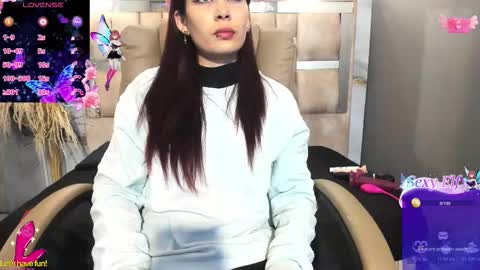 Yuyi online show from March 2026 11:46:01 AM