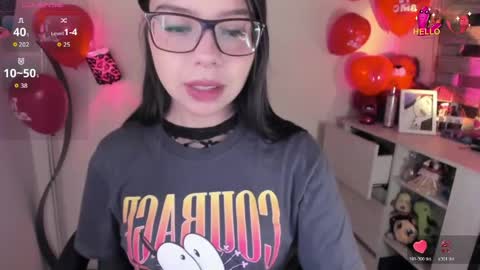 _zathara_ online show from May 2026 03:11:02 AM