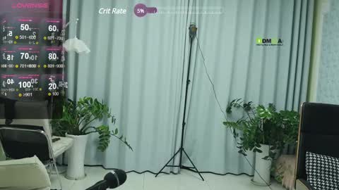 _zizi_ online show from March 2025 12:20:01 PM