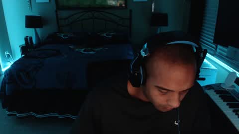 a4orce online show from December 2024 04:01:02 AM