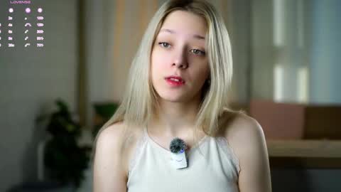 Snapshot of a__mother_of_dragons chatting on March 2026 01:45:02 AM Luna online show from March 2026 01:45:02 AM