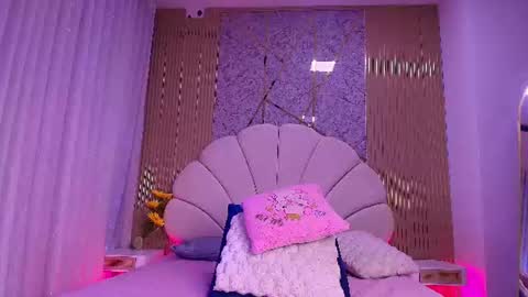 Aisha online show from August 2026 11:57:02 AM