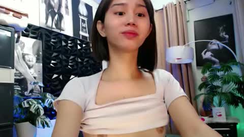 Lovely Yana  online show from January 2026 11:47:01 AM