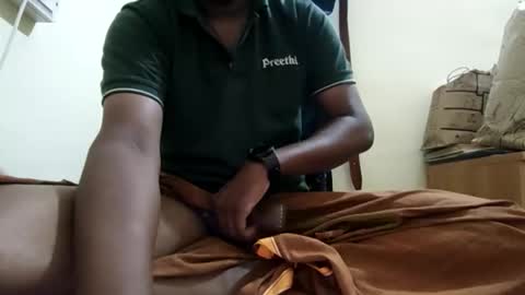 Aachujos online show from October 2025 01:28:02 AM