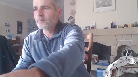 Aalex1717 online show from December 2024 03:04:01 PM