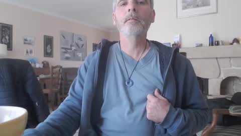 Aalex1717 online show from January 2025 09:17:02 AM