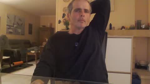 Aalex1717 online show from February 2025 09:31:01 PM