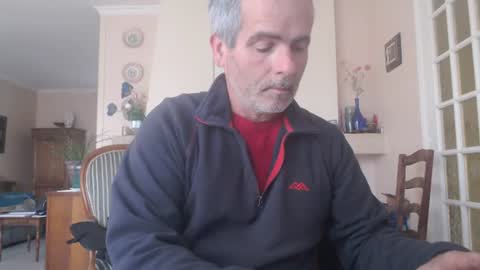 Aalex1717 online show from November 2025 07:40:01 AM