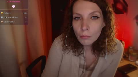 Snapshot of aamazingjoi chatting on January 2025 03:32:02 AM Katie online show from January 2025 03:32:02 AM