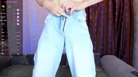 Aaron Bang online show from July 2026 11:11:02 PM