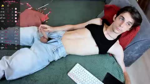 Aaron Bang online show from July 2026 11:42:01 PM