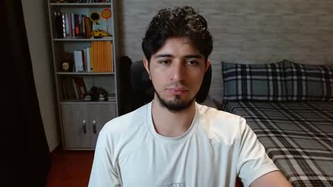 Aaron online show from February 2026 09:52:02 PM