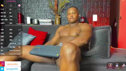 Aaron online show from March 2026 03:03:02 AM