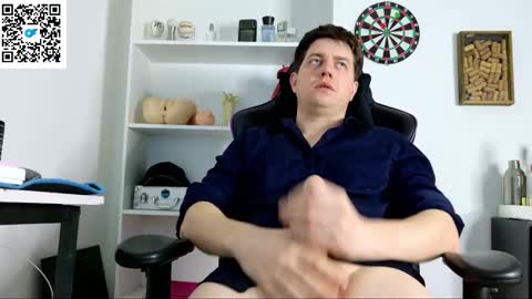 Aaron  online show from September 2025 09:40:02 PM