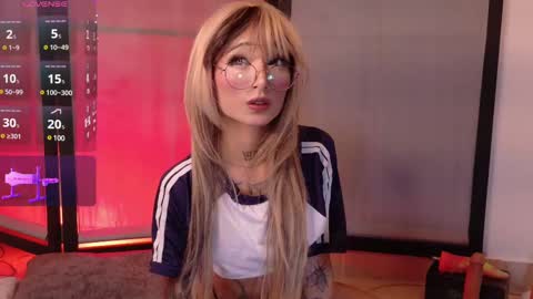 Abbeey online show from March 2025 11:00:02 PM