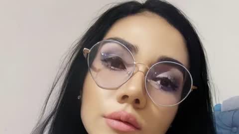 Snapshot of abbi_mooncb chatting on January 2025 10:19:01 AM Abbi mooncb online show from January 2025 10:19:01 AM