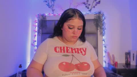 Snapshot of abbiee_collins chatting on February 2026 04:53:01 AM abbiee_collins online show from February 2026 04:53:01 AM