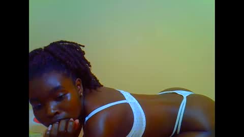 abbiehh online show from April 2026 02:53:02 PM