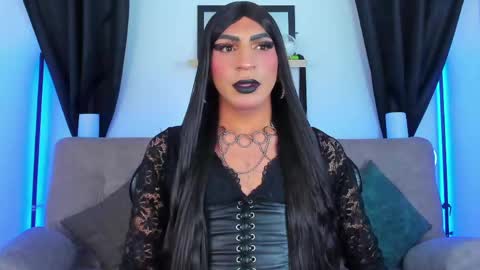 Abbigail Fuster  online show from April 2026 07:03:02 AM