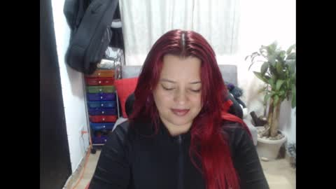 Snapshot of abby_iloveit chatting on December 2024 01:33:01 PM abby iloveit online show from December 2024 01:33:01 PM