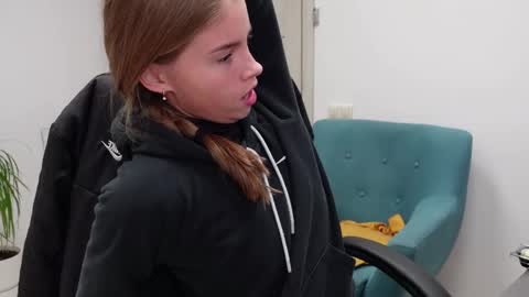 ABBY LAKER online show from January 2025 02:58:02 AM