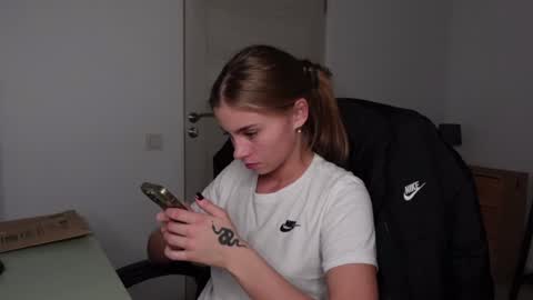 ABBY LAKER online show from January 2025 09:01:02 PM