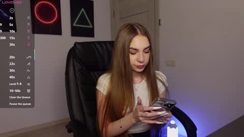 ABBY LAKER online show from March 2025 01:06:02 PM