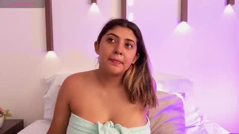 Abbygail online show from December 2025 12:24:02 PM