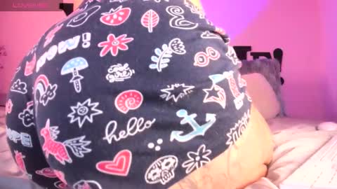 ABBY SAPHIR online show from November 2025 06:38:02 AM