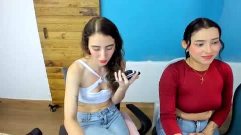 Snapshot of abbyhowlland chatting on June 2026 09:04:01 PM sara online show from June 2026 09:04:01 PM