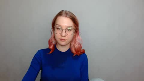 Snapshot of abbymoore__ chatting on December 2024 01:18:02 PM Abby Lovense is active online show from December 2024 01:18:02 PM
