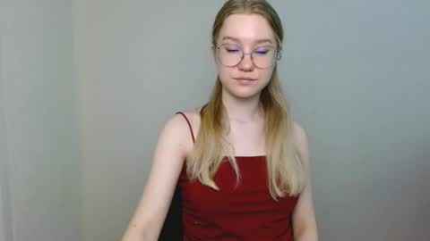 Abby Lovense is active online show from March 2026 11:26:02 AM