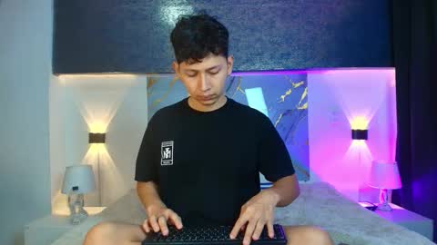 Snapshot of abeel_ordaz chatting on November 2025 07:06:01 PM Abel Ordaz online show from November 2025 07:06:01 PM